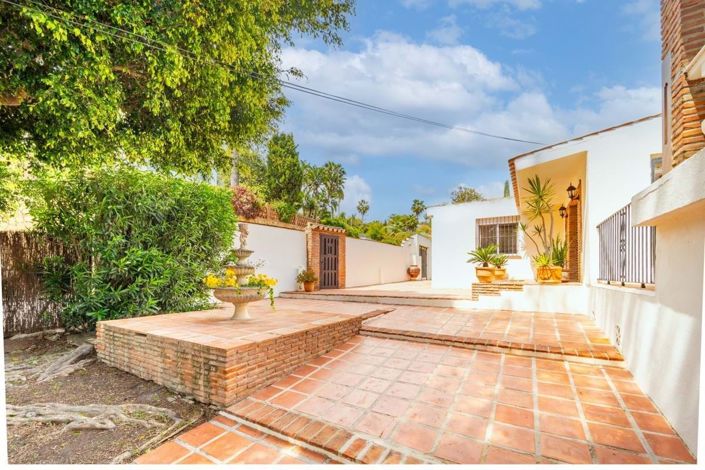 Image No.17-4 Bed Villa for sale