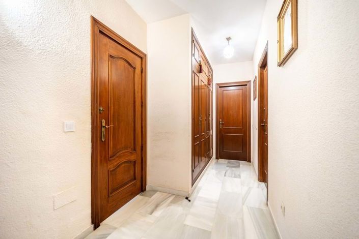 Image No.30-4 Bed Villa for sale