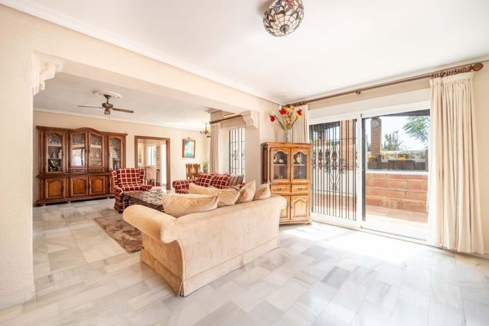 Image No.34-4 Bed Villa for sale