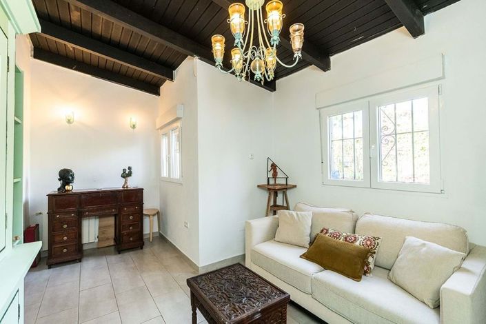 Image No.13-6 Bed Villa for sale