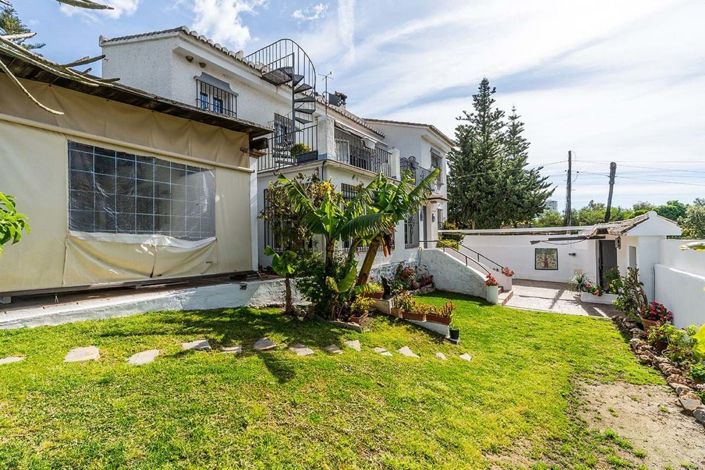 Image No.33-6 Bed Villa for sale