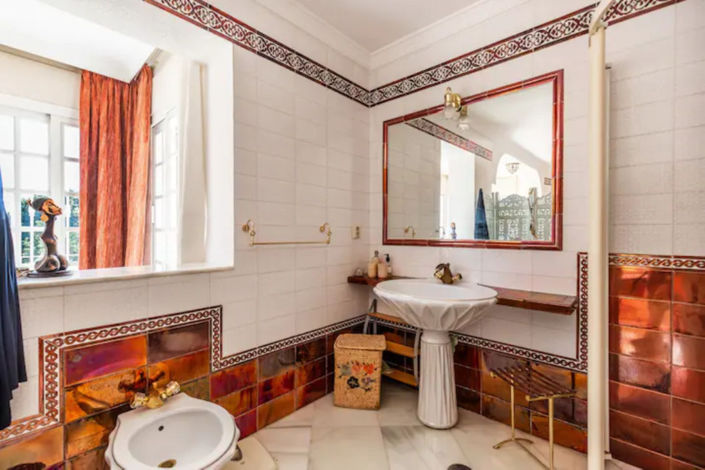 Image No.10-5 Bed Villa for sale
