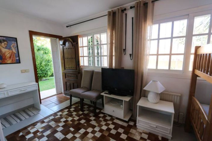 Image No.16-5 Bed Villa for sale