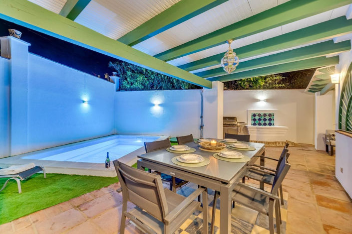 Image No.45-5 Bed Villa for sale