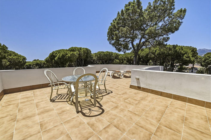 Image No.12-4 Bed Villa for sale