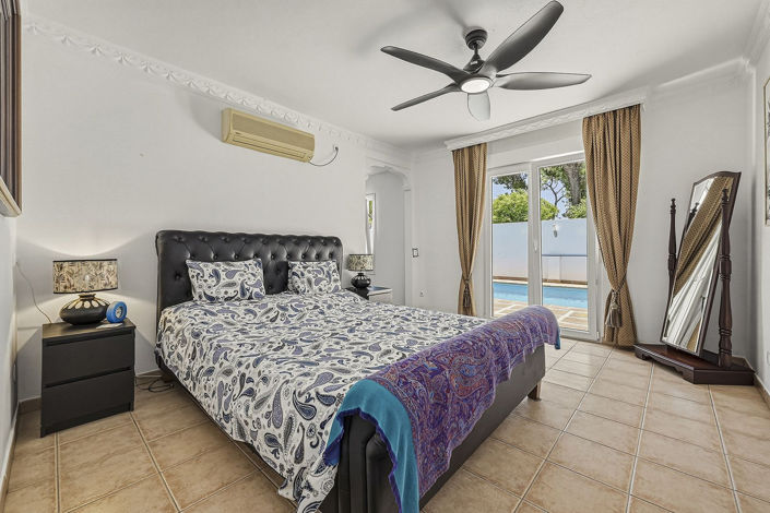 Image No.17-4 Bed Villa for sale