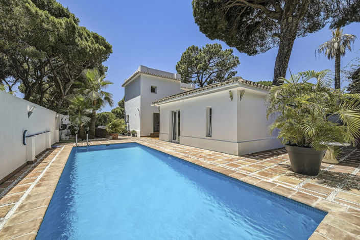 Image No.3-4 Bed Villa for sale