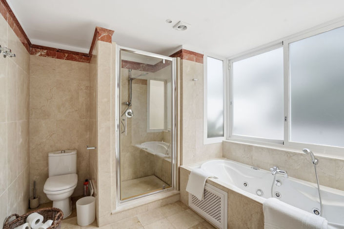 Image No.18-4 Bed Villa for sale