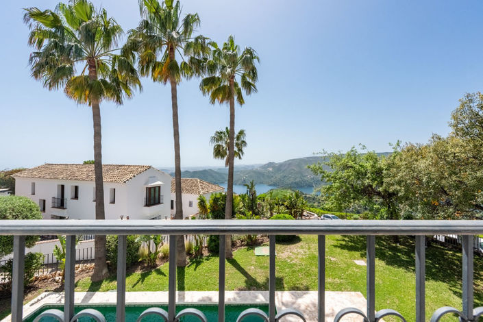 Image No.29-3 Bed Villa for sale