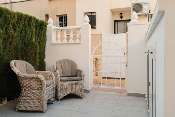Image No.32-3 Bed Townhouse for sale