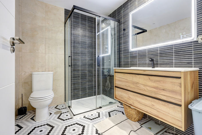 Image No.50-2 Bed Apartment for sale