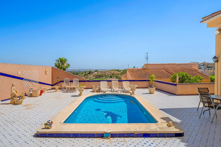 Image No.5-4 Bed Villa for sale