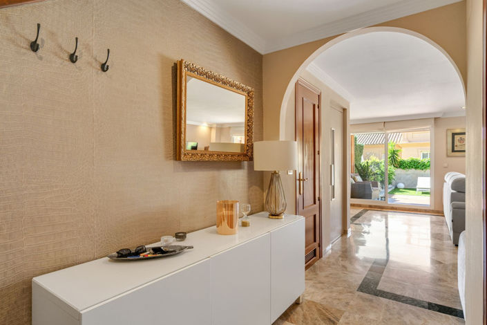 Image No.17-3 Bed Semi-Detached for sale