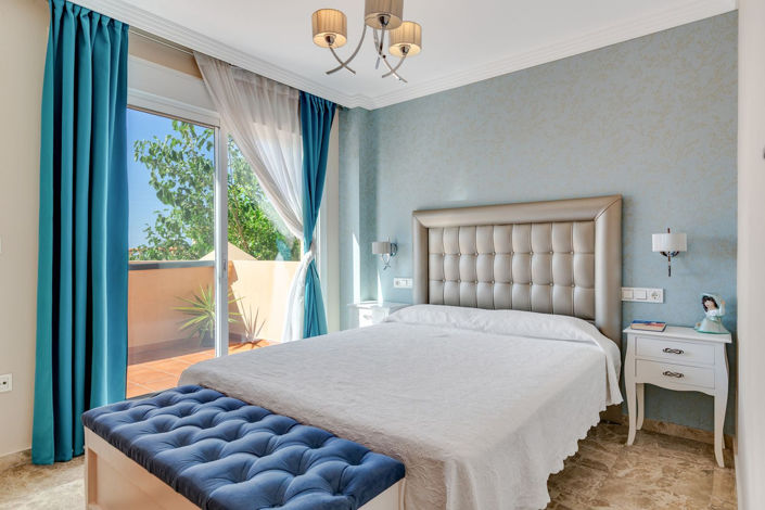 Image No.21-3 Bed Semi-Detached for sale
