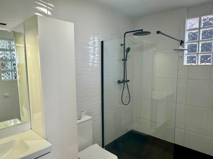 Image No.15-3 Bed Apartment for sale