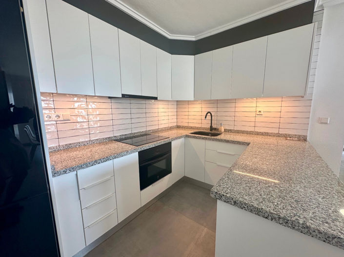Image No.29-3 Bed Apartment for sale