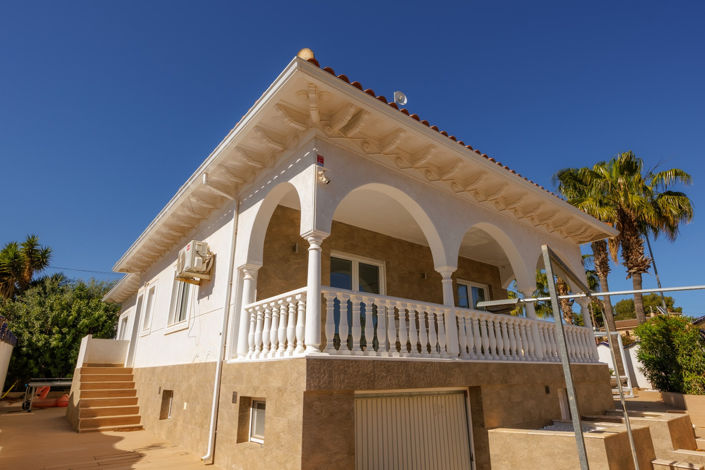 Image No.22-5 Bed Villa for sale