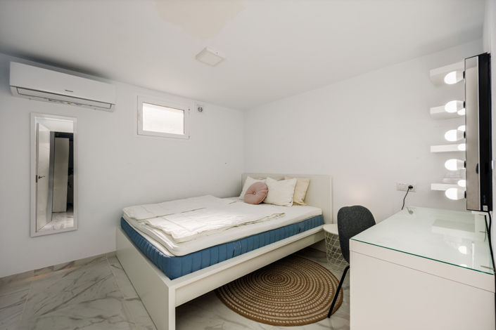 Image No.39-5 Bed Villa for sale
