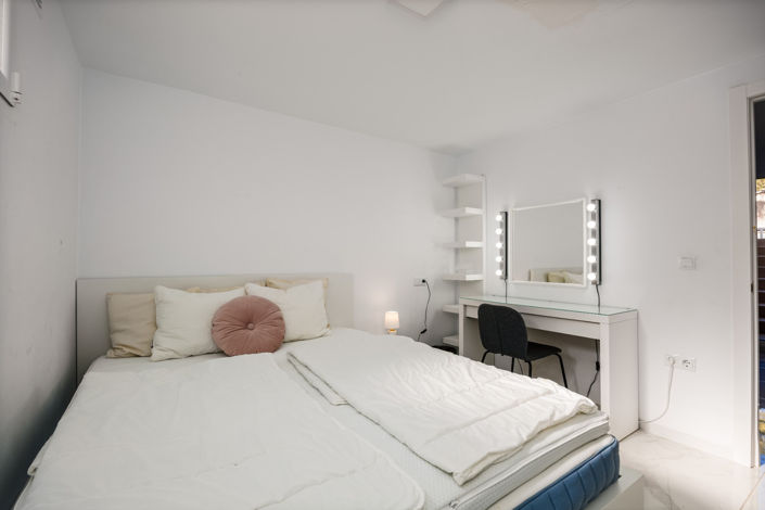 Image No.40-5 Bed Villa for sale