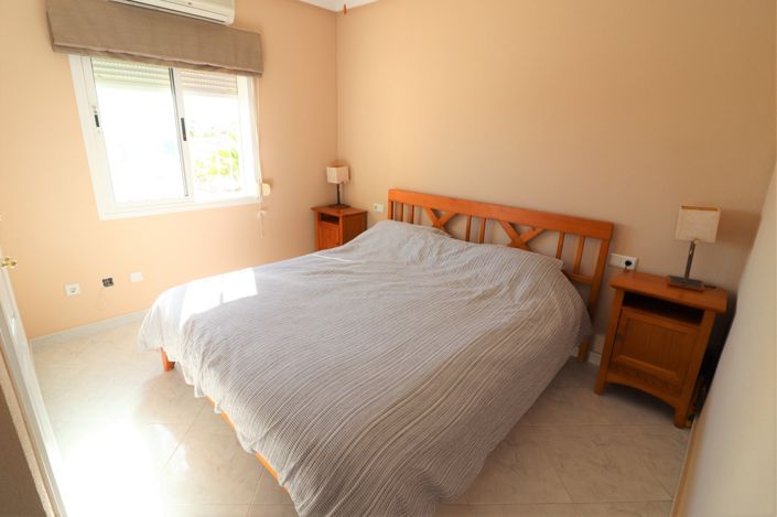 Image No.8-3 Bed Villa for sale