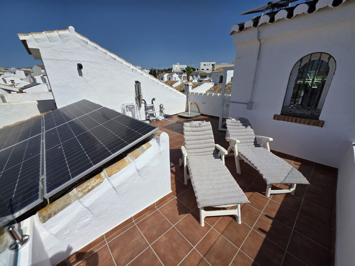 Image No.31-3 Bed Townhouse for sale