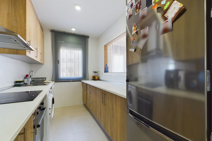 Image No.20-3 Bed Apartment for sale