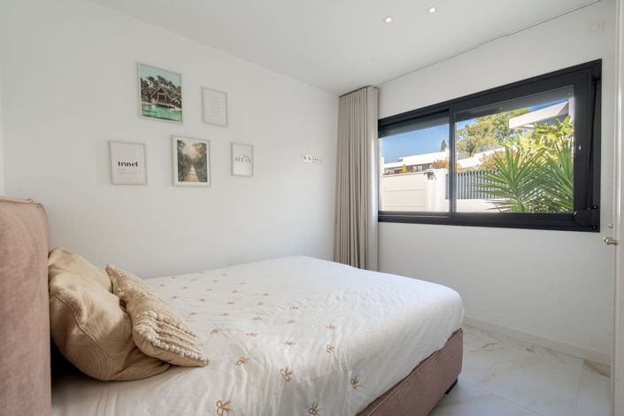 Image No.23-4 Bed Semi-Detached for sale