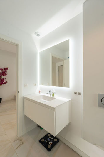 Image No.25-4 Bed Semi-Detached for sale
