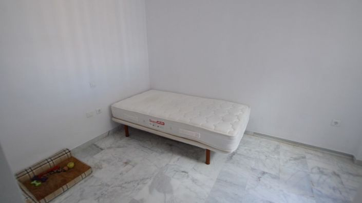 Image No.8-3 Bed Apartment for sale