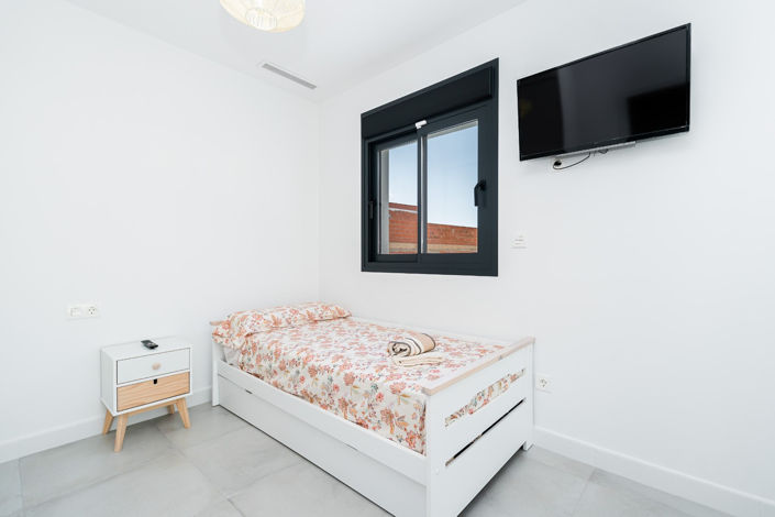 Image No.20-3 Bed Villa for sale
