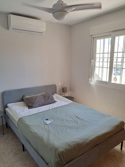 Image No.15-3 Bed Townhouse for sale
