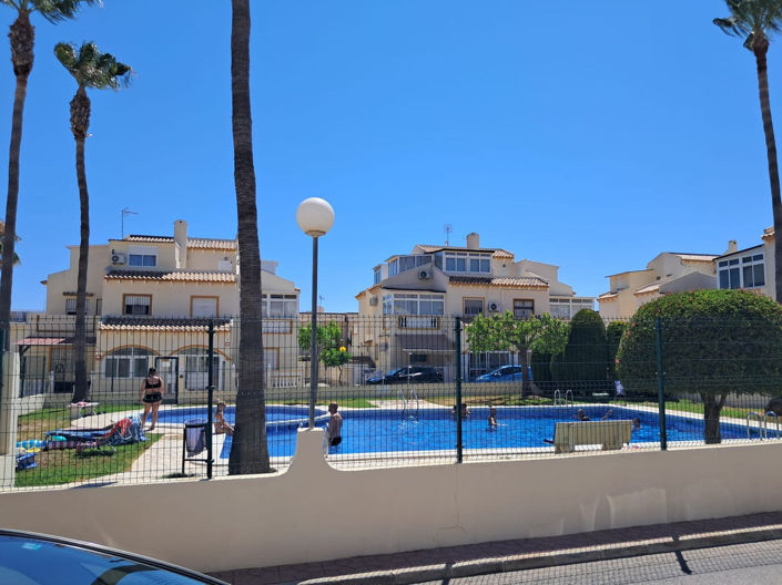 Image No.39-3 Bed Townhouse for sale