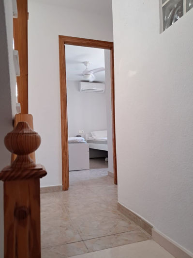 Image No.41-3 Bed Townhouse for sale