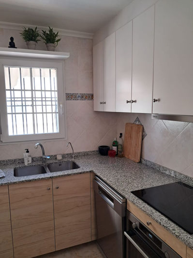 Image No.8-3 Bed Townhouse for sale