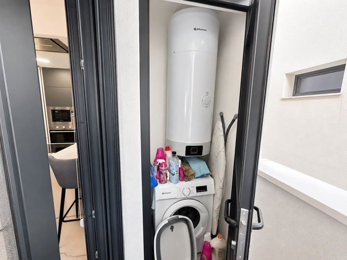 Image No.11-2 Bed Apartment for sale