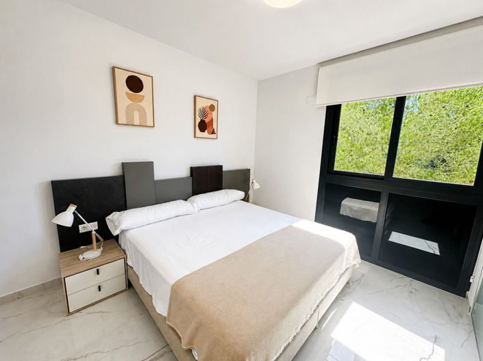 Image No.13-2 Bed Apartment for sale