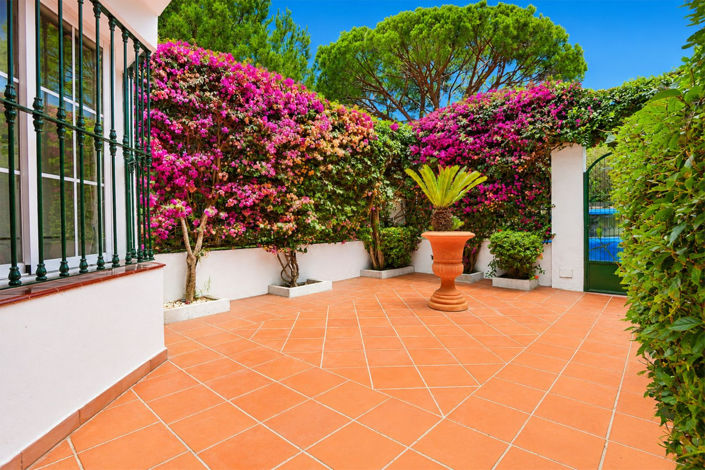 Image No.5-2 Bed Semi-Detached for sale