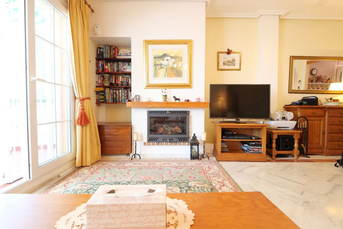 Image No.6-2 Bed Semi-Detached for sale