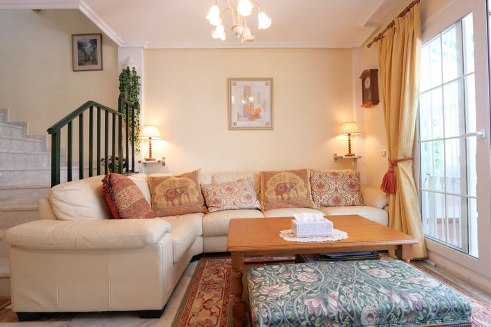 Image No.7-2 Bed Semi-Detached for sale