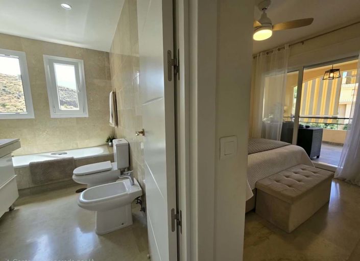 Image No.17-3 Bed Apartment for sale