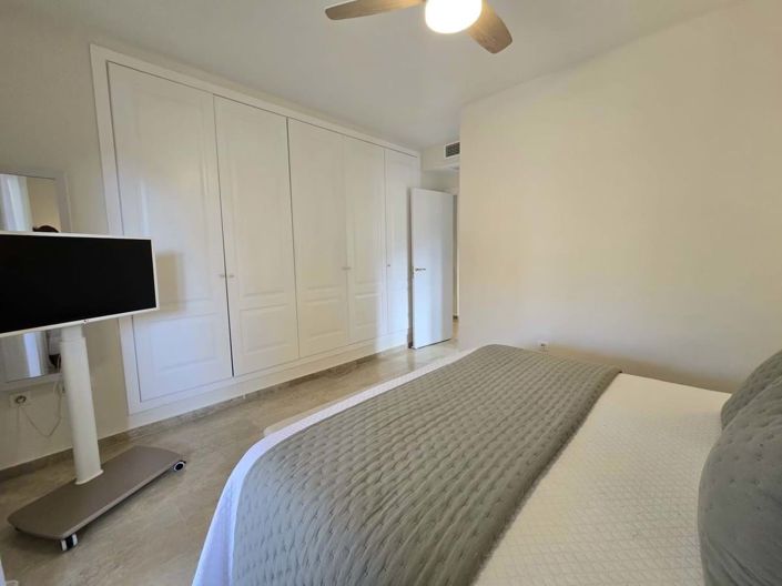 Image No.19-3 Bed Apartment for sale