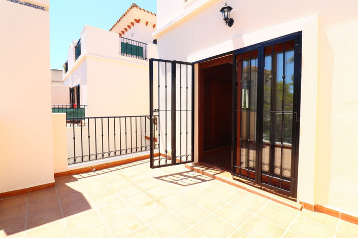 Image No.23-3 Bed Semi-Detached for sale