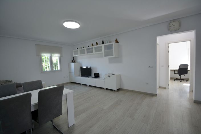 Image No.11-4 Bed Villa for sale