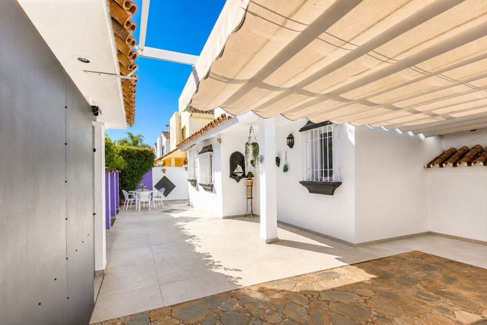 Image No.15-4 Bed Villa for sale