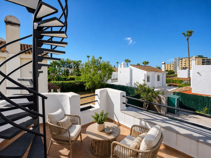 Image No.20-4 Bed Villa for sale