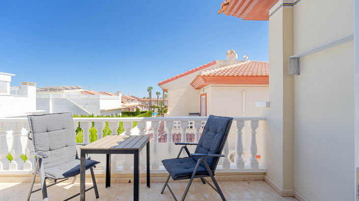 Image No.58-3 Bed Townhouse for sale