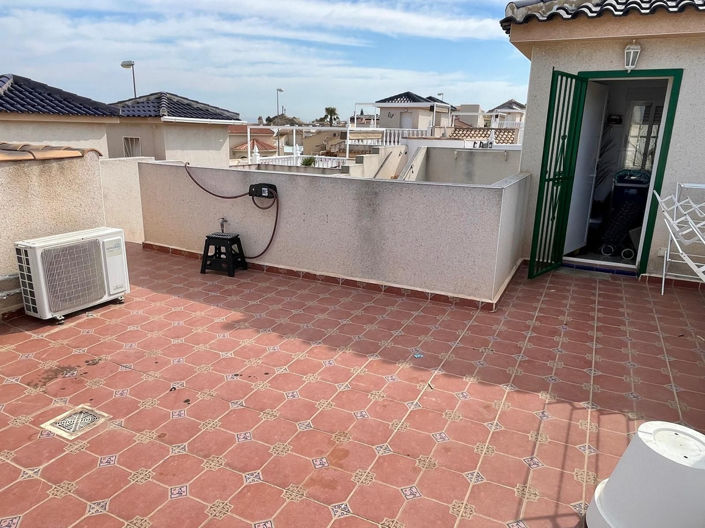 Image No.11-2 Bed Semi-Detached for sale