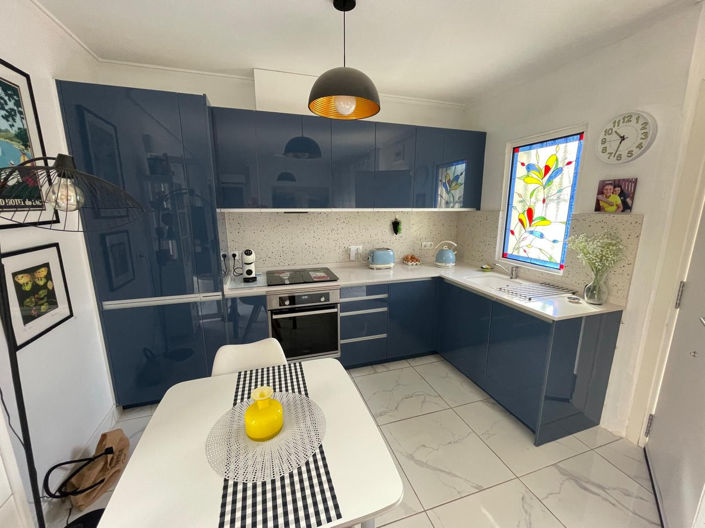 Image No.8-2 Bed Semi-Detached for sale