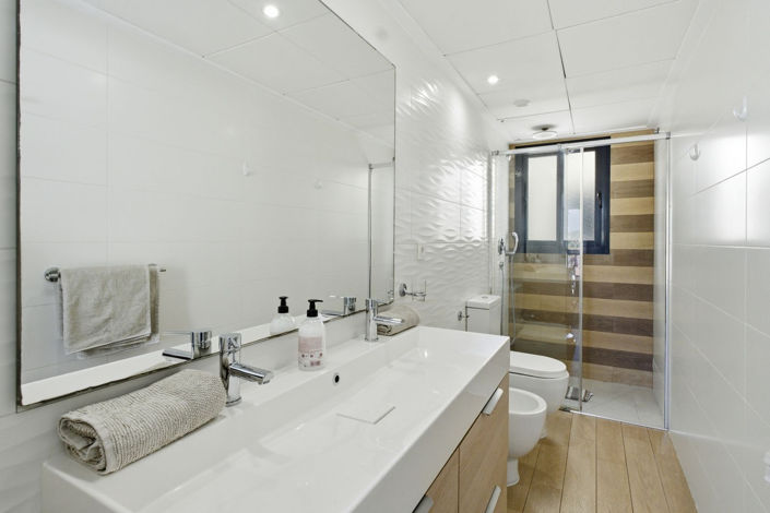 Image No.16-2 Bed Apartment for sale