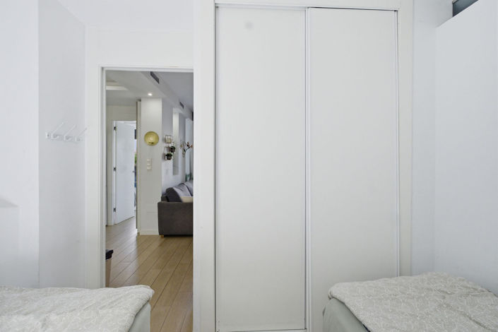Image No.27-2 Bed Apartment for sale